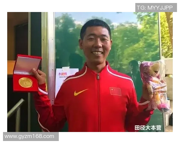 中国跆拳道队勇夺世锦赛金牌 教练组激动落泪赛场见证历史时刻